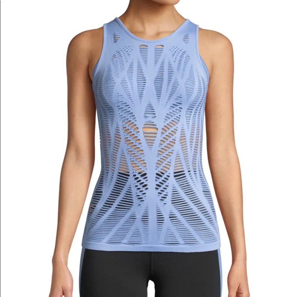 NWT ALO Yoga Vixen Fitted Muscle Tank